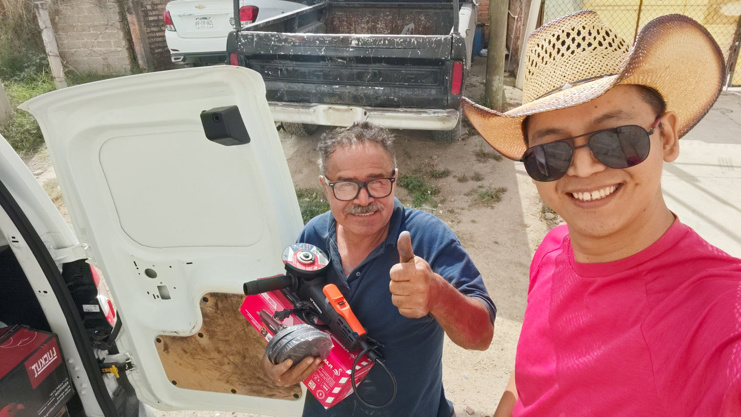 Esmeriladora Angular 900w Cambio Rápido Sin Herramientas 4 ½ FLAMINGO